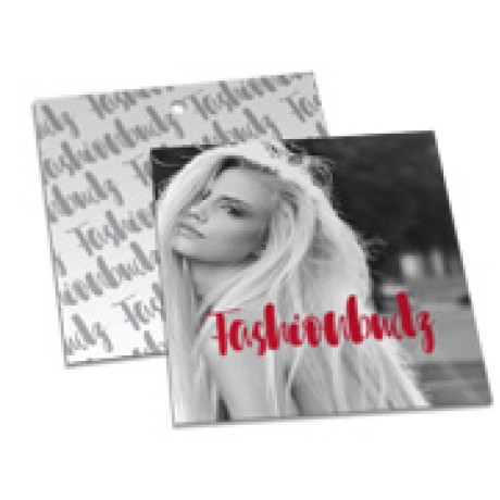 TAGS TAGS ESPECIAIS COUCHE 250G VERNIZ UV TOTAL FR 91X102MM Colorido frente e preto e branco verso - 1500 un.