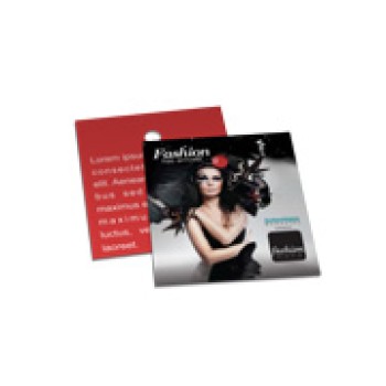 TAGS TAGS ESPECIAIS COUCHE 300G VERNIZ UV TOTAL FRENTE 45X51MM Colorido frente e verso - 2000 un.